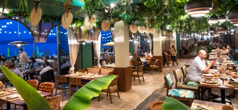 Monkeys Restaurant
