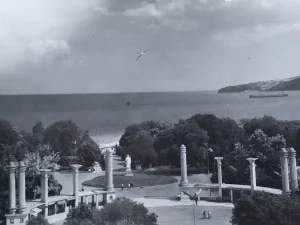 Sea Gardens Entrance Varna