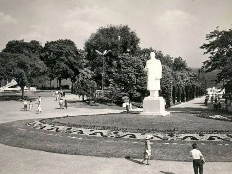 Replaced by Sun Dial